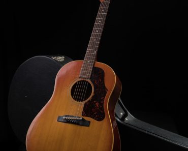 What Are the Important Features of Gibson Acoustic Guitars?