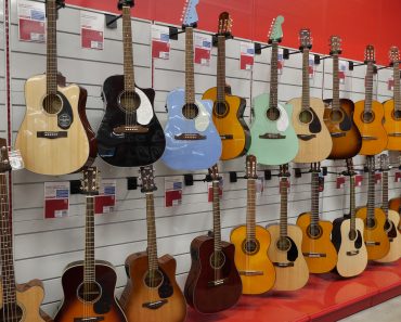 Everything You Need to Know About Acoustic Guitars